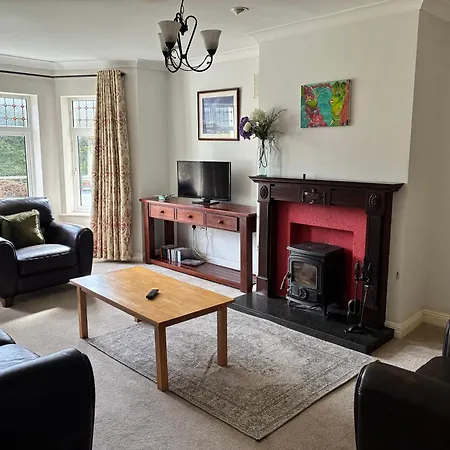 19 Westlands