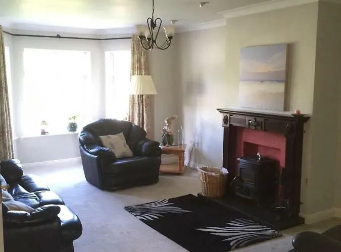 19 Westlands Westport