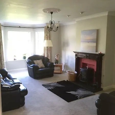 19 Westlands Westport